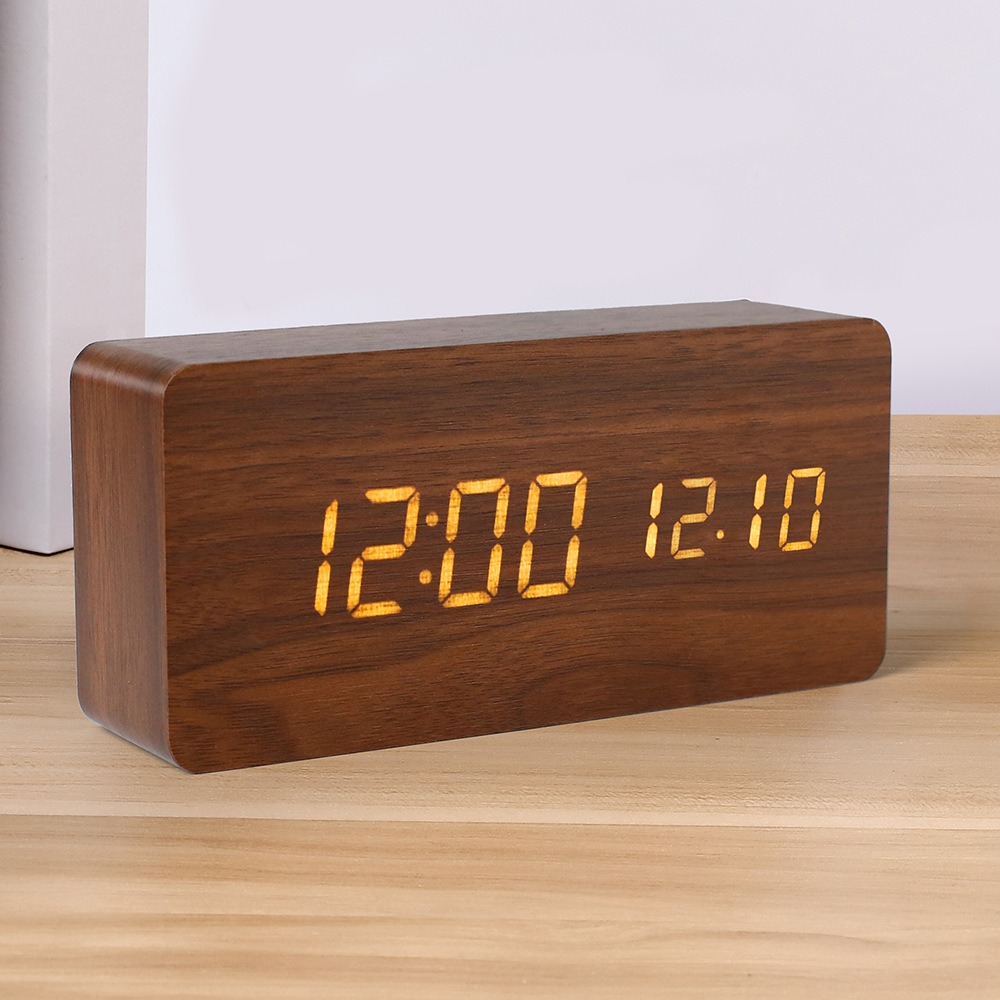 Wooden Digital Alarm Clock,LED - Office Tech Gadgets 评论和价格