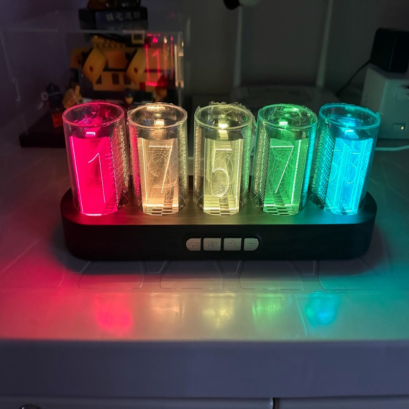 RGB Gaming Desktop Tech Decor  - Office Tech Set Up 评论和价格
