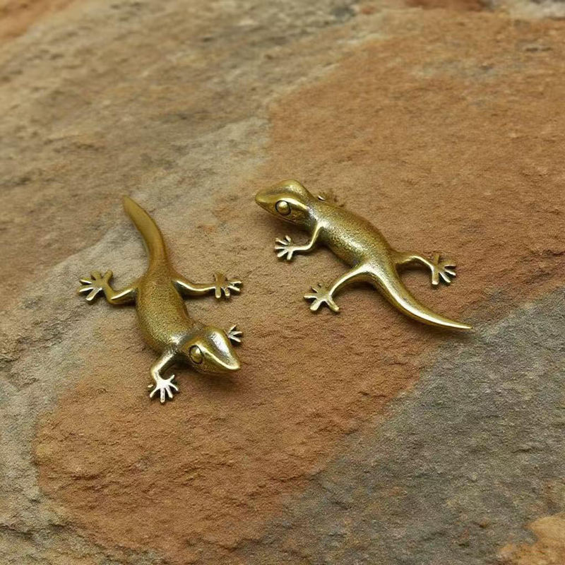 Handmade Bronze Retro Gecko Li - Office Tech Gadgets 评论和价格